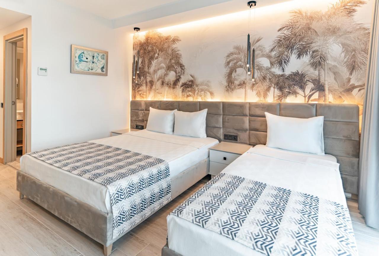 Triple Room,1299048193:JPEG